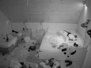 Offline voyeurcam-julmodels-whitebed-2 on CamSoda