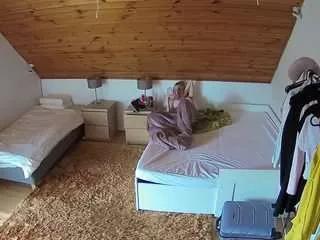 Offline voyeurcam-julmodels-whitebed-2 on CamSoda