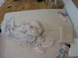 Offline voyeurcam-julmodels-whitebed-3 on CamSoda