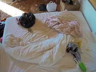 Offline voyeurcam-julmodels-whitebed-3 on CamSoda