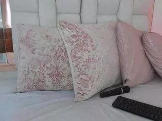 Offline xena-thor on CamSoda