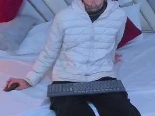 Freechat xhotdesire-fx on CamSoda