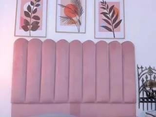 Offline yayisvega on CamSoda