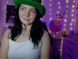 Offline yrenex on CamSoda