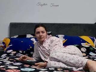 Offline yrenex on CamSoda