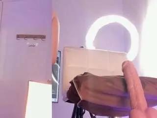 Offline zoe-backer on CamSoda