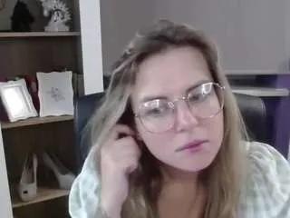 Offline zoeyfancy on CamSoda