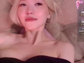 Freechat _milli_sun on Chaturbate