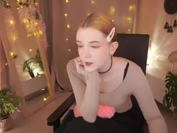 Freechat avaryder on Chaturbate