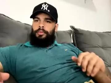 Freechat beardmax on Chaturbate