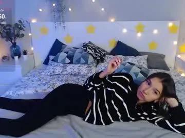 Freechat bellla_haddid on Chaturbate