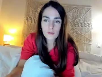 Freechat chillwithcamii on Chaturbate