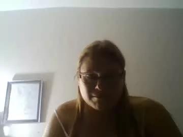 Freechat creamymadona on Chaturbate