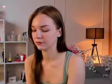 Freechat cwenbrayton on Chaturbate