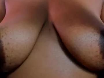 Freechat ellie_alves on Chaturbate
