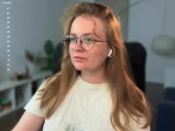 Freechat emilyforelsket on Chaturbate