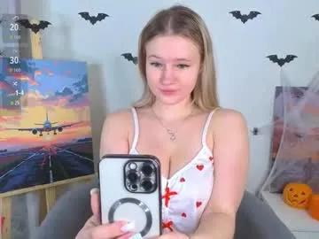 Private emilyhewell on Chaturbate