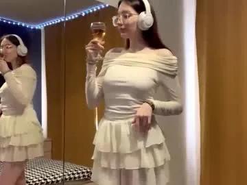 Freechat maidacompston on Chaturbate