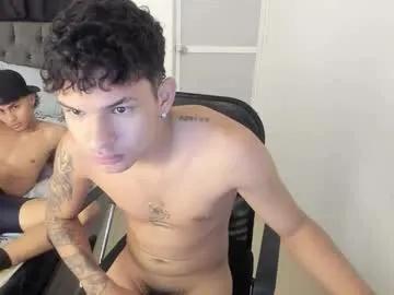 Freechat master_boy28 on Chaturbate