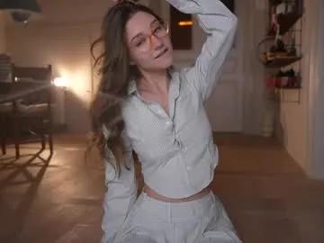 mia_dynasty — Blow job [998 tokens left] My favorite patterns 222,333,555,1234tk #young  #bigboobs #teen #daddy #18