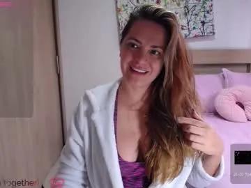 Freechat pariswlls on Chaturbate