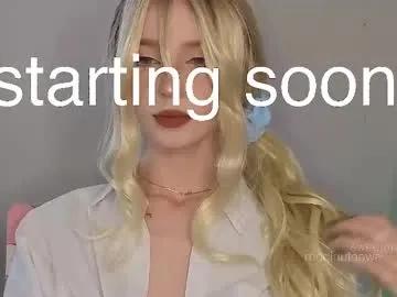 Freechat sweetuniporn on Chaturbate