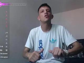 Offline aandrew_cooper on Flirt4Free