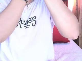 Offline adriana_niiels on Flirt4Free