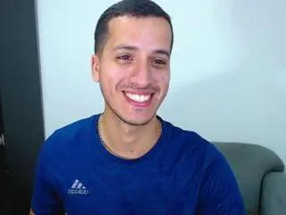 Offline alessandro_costa on Flirt4Free