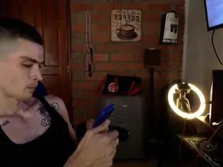 Offline alex_devegas on Flirt4Free