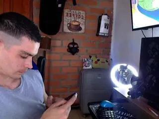 Offline alex_devegas on Flirt4Free