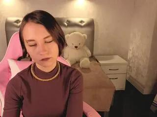 Offline alisa_winsor on Flirt4Free