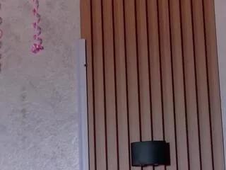 Freechat amber_gibsson on Flirt4Free