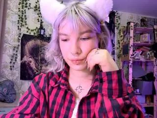 Offline amie_marchionni on Flirt4Free