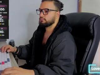 Offline amir_haidar on Flirt4Free