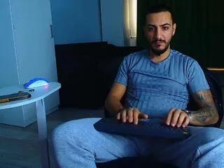 Offline andrew_bannerr on Flirt4Free