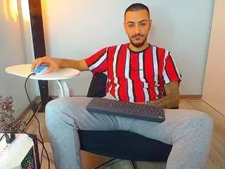 Offline andrew_bannerr on Flirt4Free