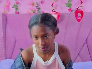 Freechat angeya_petite on Flirt4Free