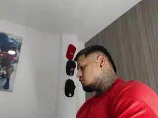 Offline apolo_strongman on Flirt4Free