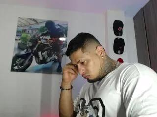 Offline apolo_strongman on Flirt4Free