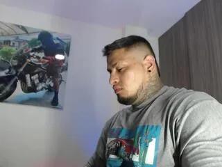 Offline apolo_strongman on Flirt4Free