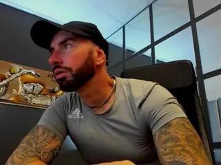 Offline armand on Flirt4Free