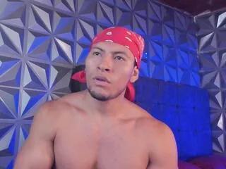 Offline arthur_mason on Flirt4Free