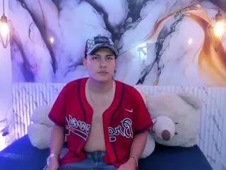 Offline arthur_saiin on Flirt4Free