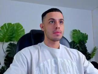 Offline austin_col on Flirt4Free