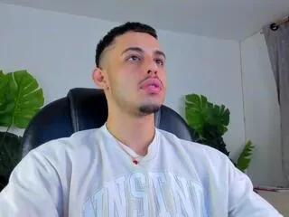 Offline austin_col on Flirt4Free