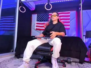 Offline ayden_miller on Flirt4Free