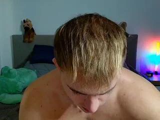 Offline bengie_lauper on Flirt4Free