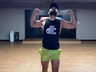 Offline benjamin_blazee on Flirt4Free