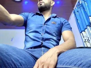 Offline benjamin_blazee on Flirt4Free